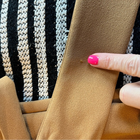 Leith Tie Waist Paper Bag Pants. - Picture 16 of 16